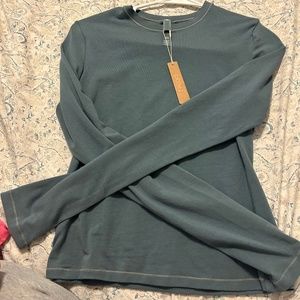 Skims cotton jersey long sleeve NWT